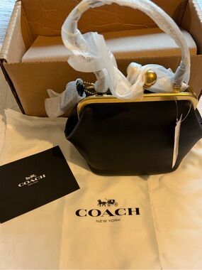 Authentic Coach Kisslock Bag 16 NWT